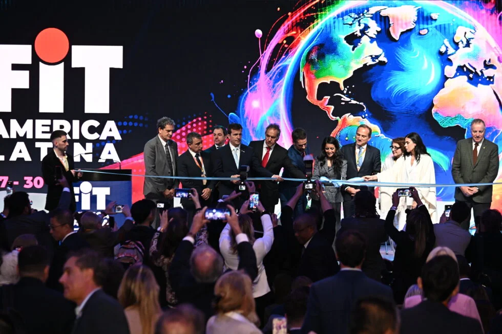 Acto-Inaugural-24-980×653